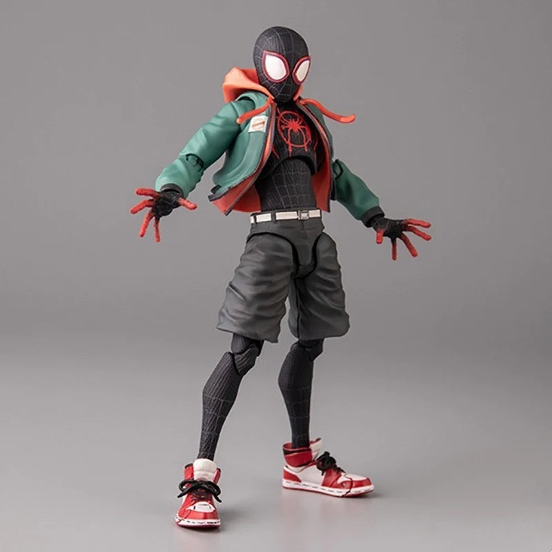 Urban Shadow™ Agile Hero Figure – Collector Edition