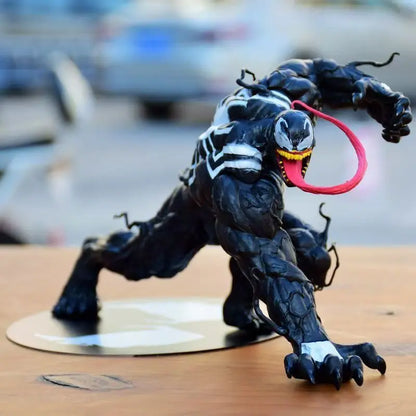 Shadow Symbiote Display Figure™ – Collector Edition
