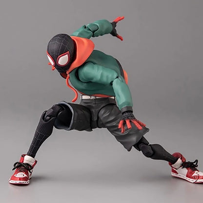 Urban Shadow™ Agile Hero Figure – Collector Edition