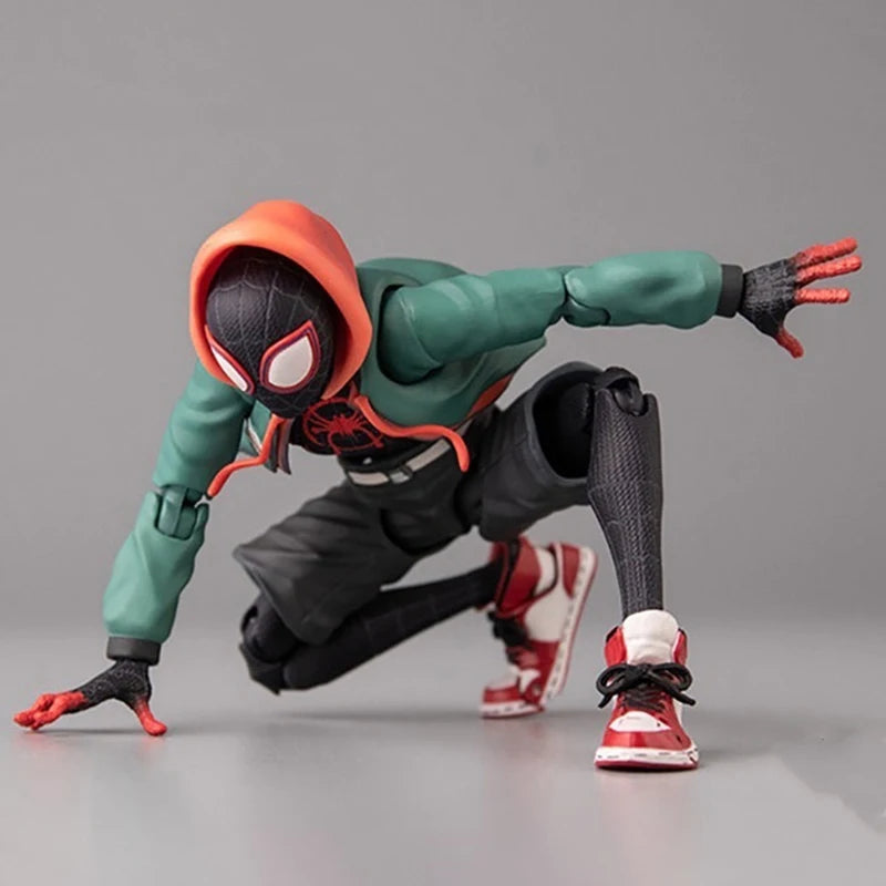 Urban Shadow™ Agile Hero Figure – Collector Edition