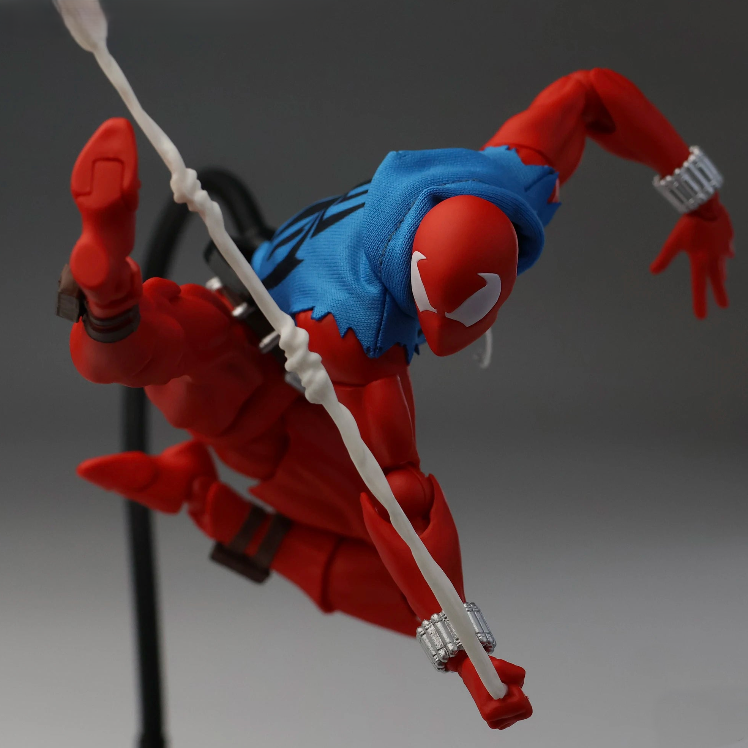 Scarlet Phantom™ – Tactical Collector Figure
