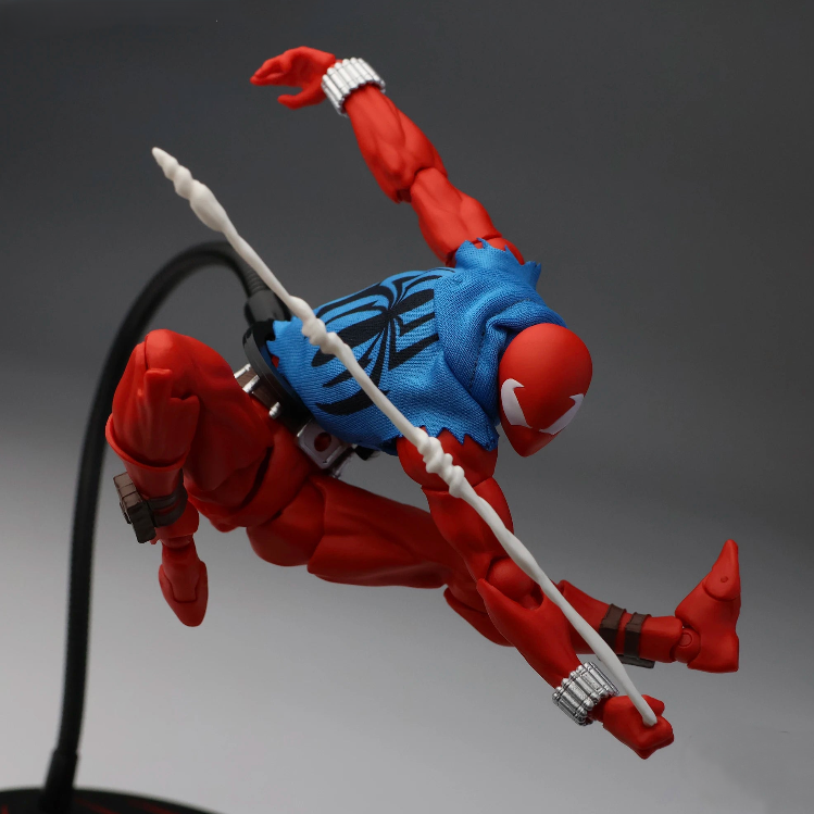Scarlet Phantom™ – Tactical Collector Figure