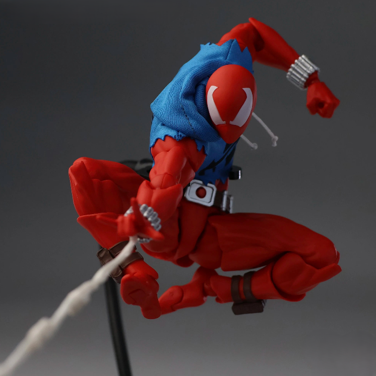 Scarlet Phantom™ – Tactical Collector Figure