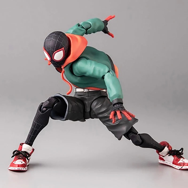 Urban Shadow™ Agile Hero Figure – Collector Edition