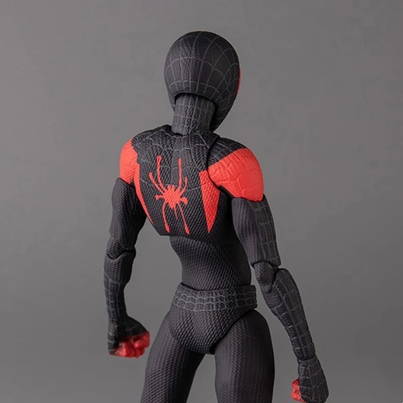 Urban Shadow™ Agile Hero Figure – Collector Edition