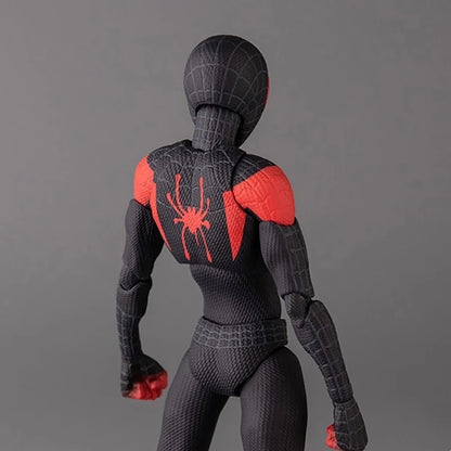 Urban Shadow™ Agile Hero Figure – Collector Edition