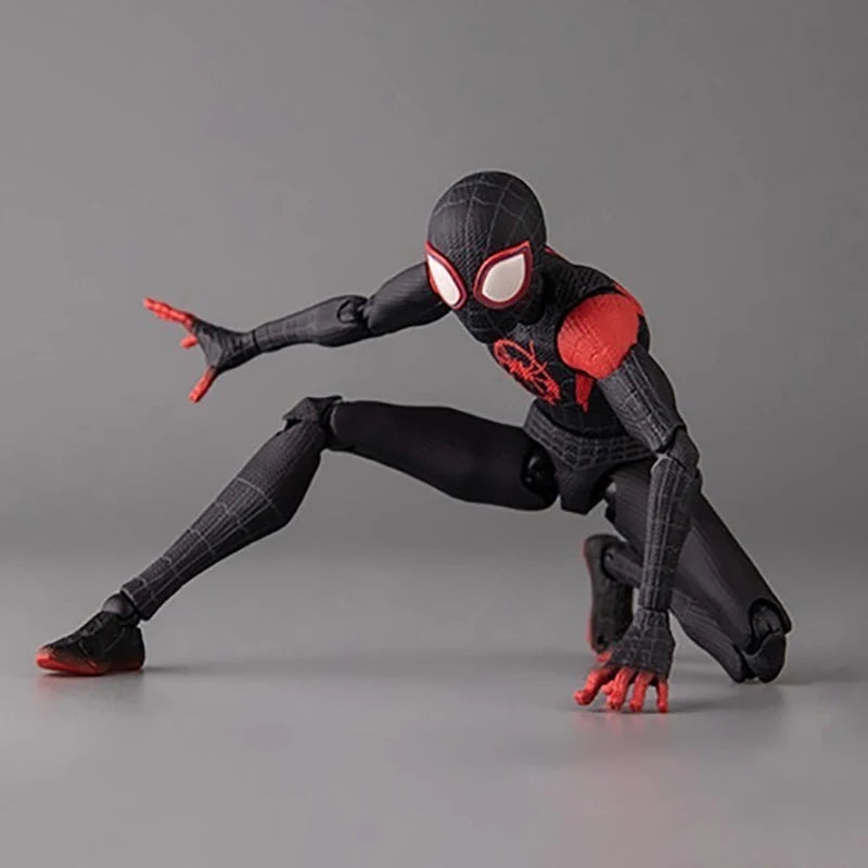 Urban Shadow™ Agile Hero Figure – Collector Edition